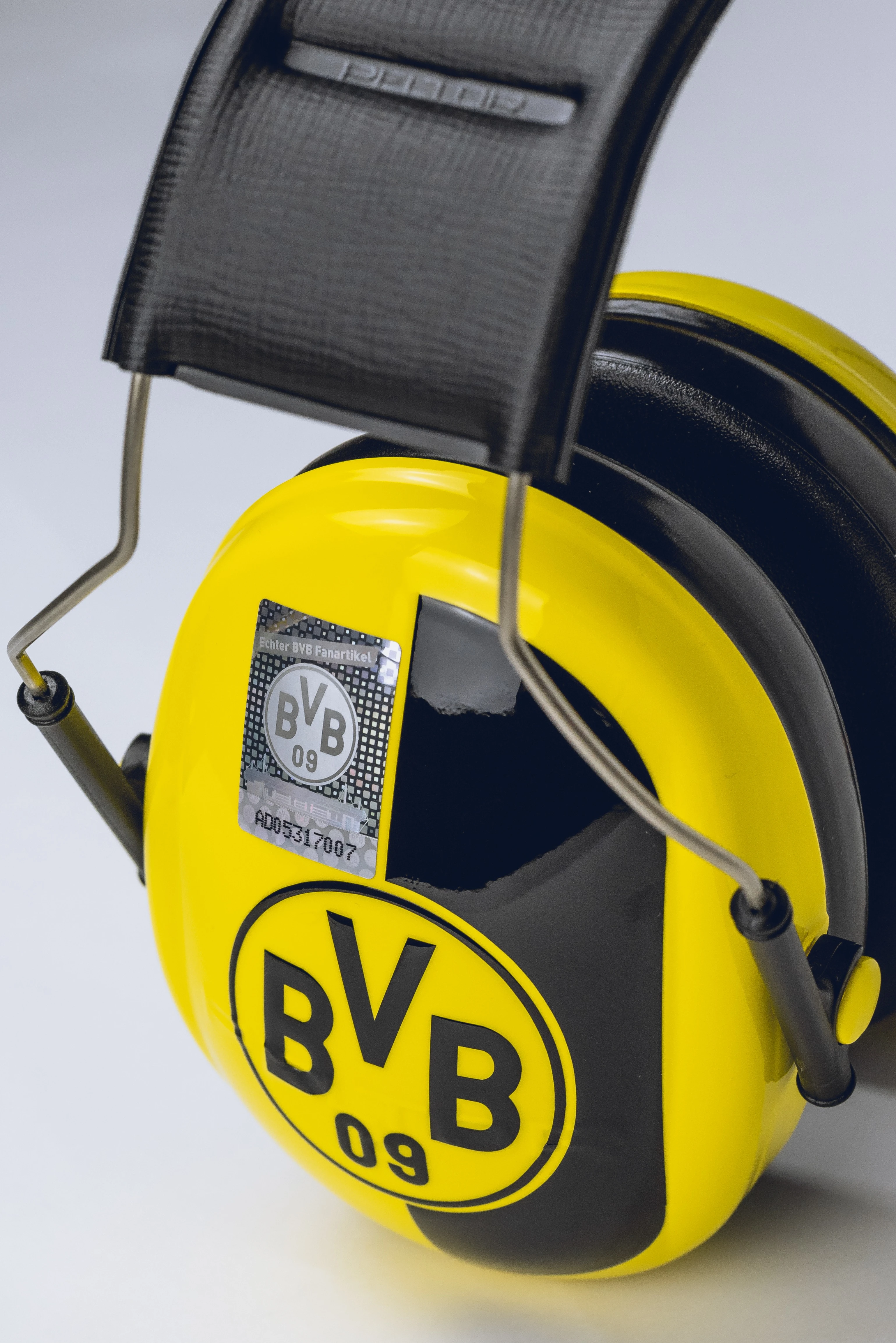 Kids Kapselgehörschutz im "BVB Design 2021"